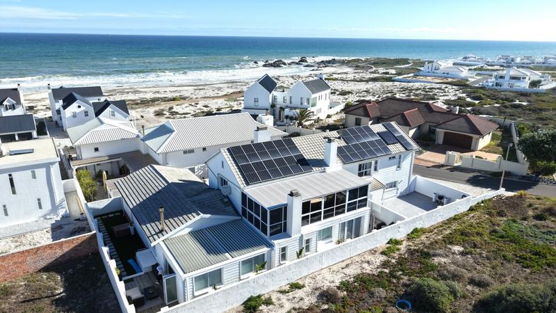 5 Bedroom Property for Sale in Pearl Bay Western Cape
